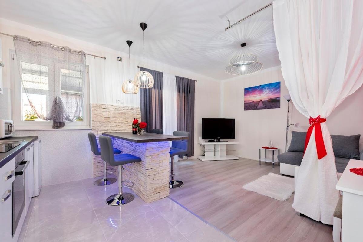 Appartamento Lana Šibenik Esterno foto